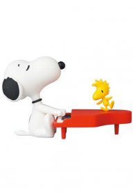 Peanuts UDF Series 13 mini figurka Pianist Snoopy 10 cm