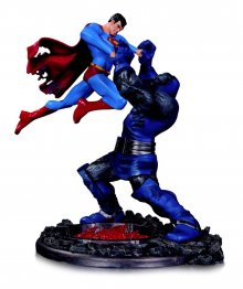DC Comics Socha Superman vs. Darkseid 3nd Edition 18 cm