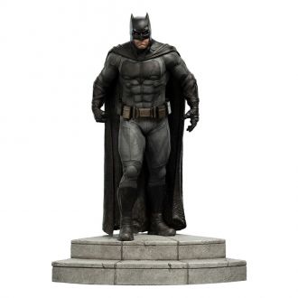 Zack Snyder's Justice League Socha 1/6 Batman 37 cm