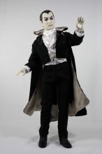 Universal Monsters Akční figurka Dracula 36 cm