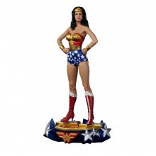 DC Comics Deluxe Art Scale Socha 1/10 Wonder Woman Lynda Carter