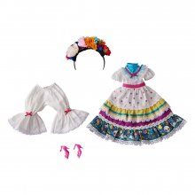 Harmonia Bloom Seasonal Doll Figures Outfit Set: Gabriela (White